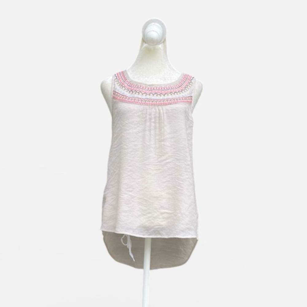 Anthropologie THML Sleeveless Embroidered Tank in Cream Size Medium